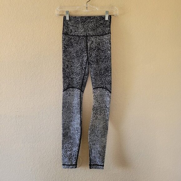 lululemon athletica Pants - Lululemon Wunder Under High-Rise Tight Blocked Full-On Luxtreme 28" Sz 2 LW5CDDS